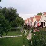 Nova Beach Hotel